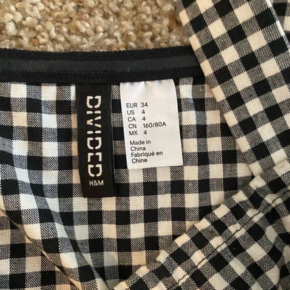 H&M mini summer dress - Picture 2 of 7